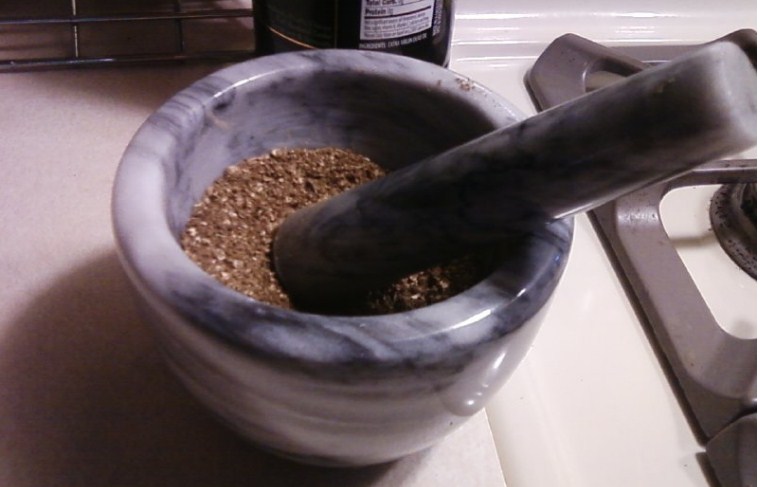 Что бы вы ни делали, не выбрасывайте семена арбуза. Если вы прокипятите их в воде, у них появляются удивительные свойства!